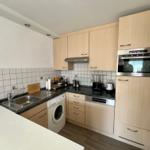 Die Küche mit Ceranfeld, Mikrowelle + Grill, Wasch- und Spülmaschine