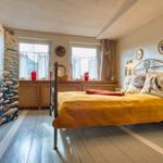 Großes Schlafzimmer