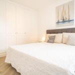 Doppelschlafzimmer inkl. Einbauschrank und TV