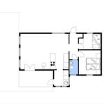 Apartment with kitchen, bathroom, and two bedrooms. Floor plan with orientation.