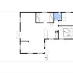 Apartment with kitchen, bathroom, and bedroom. Includes compass and measurements.