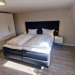 Schlafzimmer 2 im Dachgeschoss...