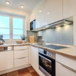 separate, voll ausgestattete Küche