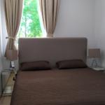 2 Schlafzimmer mit Boxspringbetten