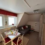 Ess- und Gästezimmer