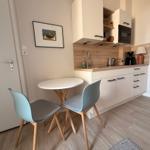 Küchenzeile mit Sitzplatz...