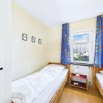 CAM05618G0-PR0007-STILL004.jpg