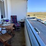 Balkon mit Dünenblick