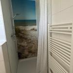 Neue Dusche mit flachem Einstieg