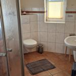 Bad mit Dusche / WC...