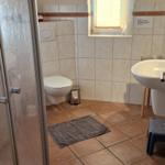 Bad mit Dusche / WC...