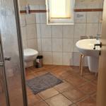 Bad mit Dusche / WC...