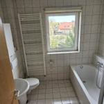Bad mit Dusche und Badewanne...