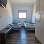 Schlafzimmer 1 mit 2 Einzelbetten...