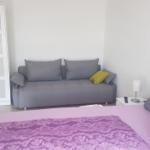 Schlafzimmer 1 mit großem Doppelbett, Schlafcouch und Babybett...