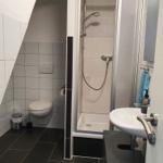 Bad mit Dusche...