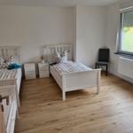 Schlafzimmer 7 mit 2 Einzelbetten...
