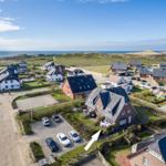 Haus mit Garten und Parkplatz an der Küste
