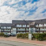 Moderne Ferienwohnung mit Balkon und Parkplatz
