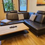 Wohnzimmer mit Sitzecke Fenster Richtung Süden