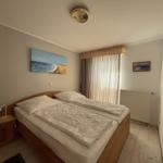 Schlafzimmer mit sehr bequemem Bett und getrennten Matratzen für mehr Komfort ...