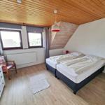 Schlafzimmer 1er Stock