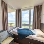 Bedroom with sea view and balcony