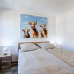 Schlafzimmer mit Doppelbett...