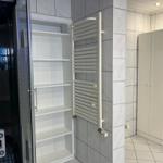Großes Badezimmer