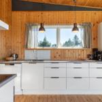 Kitchen/family room