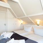 Schlafzimmer (180x200 cm) im DG