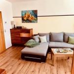 Wohnstube mit Schlafcouch