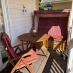Balkon mit Strandkorb