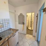 Freundlicher Eingangs- und Flurbereich mit praktischem Zugang zu allen Räumen der Ferienwohnung.