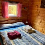 Schlafraum mit Doppelbett 1,40 m breit