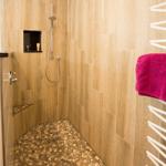 Ebenerdige Dusche großes Badezimmer