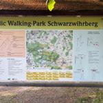 Infotafel für Nordic Walking im Schwarzwihrberg mit Karte und Übungsanleitungen.