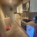 Ferienwohnung am Glockenberg: offene Küche