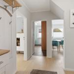 Eingangsbereich mit Garderobe, Flur und Blick in Esszimmer und Schlafzimmer.