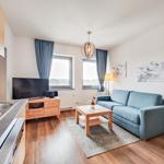 Wohn-/ Essbereich mit Schlafsofa