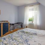 Elternschlafzimmer mit Wickelkommode...