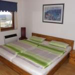 Schlafzimmer an der Terasse