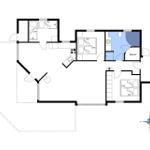 Wohnung mit drei Schlafzimmern, Küche, Bad und Sauna. Flur mit Treppe.