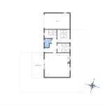 Wohnung mit Garage, drei Schlafzimmern und überdachter Terrasse.