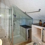 Bad oben mit Dusche