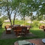 Sperberhaier Dammhaus .. erreichbar Oderteich-Richtung Clausthal Zellerfeld 
schöner Kaffeegarten /sehr gute Küche
Dienstag Ruhetag