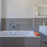 Badezimmer 1...