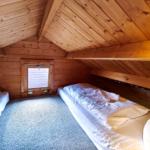 Schlafboden mit freundlicher Atmosphäre und viel Tageslicht auf der Insel Usedom