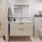 Badezimmer mit Dusche, Waschtisch und Toilette.