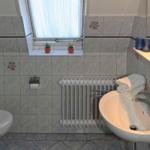 Dusche / WC (Bad Nr. 2)